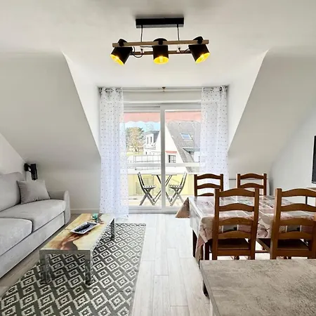 T2 Cosy - Balcon - 300m Des Plages * 拉莫尔海滩